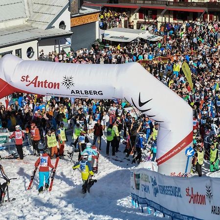 Golden Peak Lägenhet Sankt Anton am Arlberg Exteriör bild
